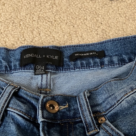 Kendall & Kylie The High Rise Skater Straight Leg Denim Jeans cotton stretch - Picture 7 of 11